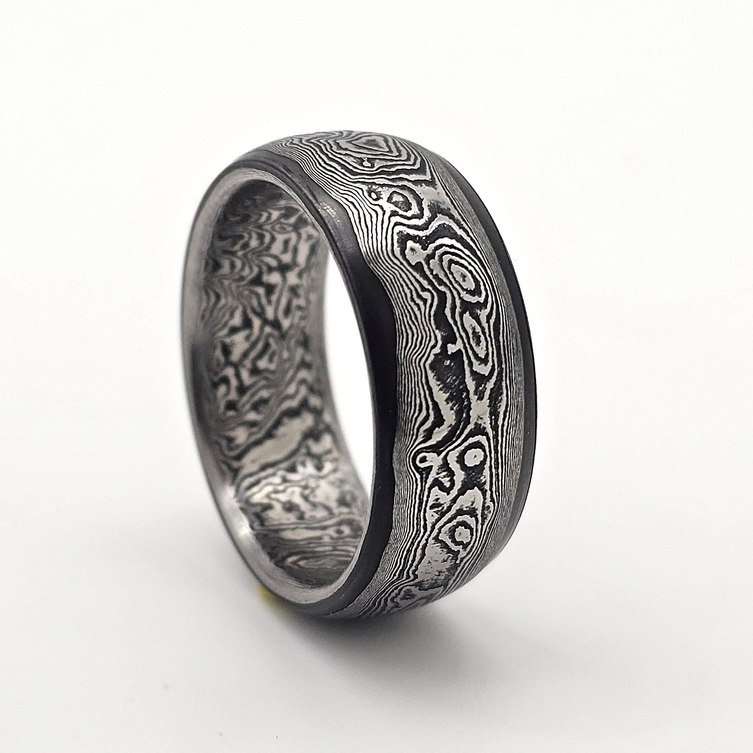 Anello forgiato in Acciaio Damasco inossidabile  Monoblocco con Anima San Mai "Katana soul"