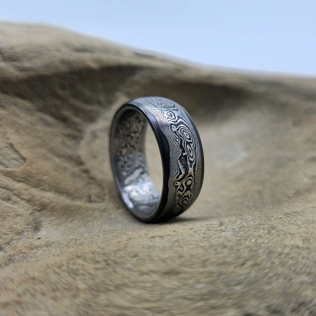 Anello forgiato in Acciaio Damasco inossidabile  Monoblocco con Anima San Mai "Katana soul"